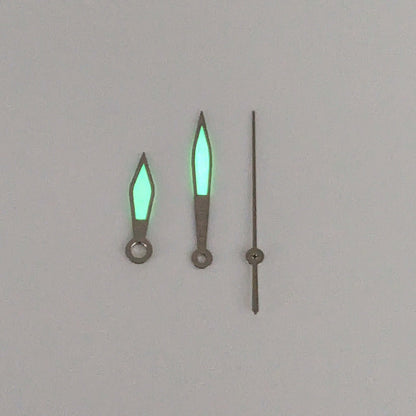Aiguilles Quartz - Épée Silver (Avec Lume)