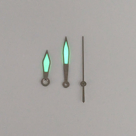 Aiguilles Quartz - Épée Silver (Avec Lume)