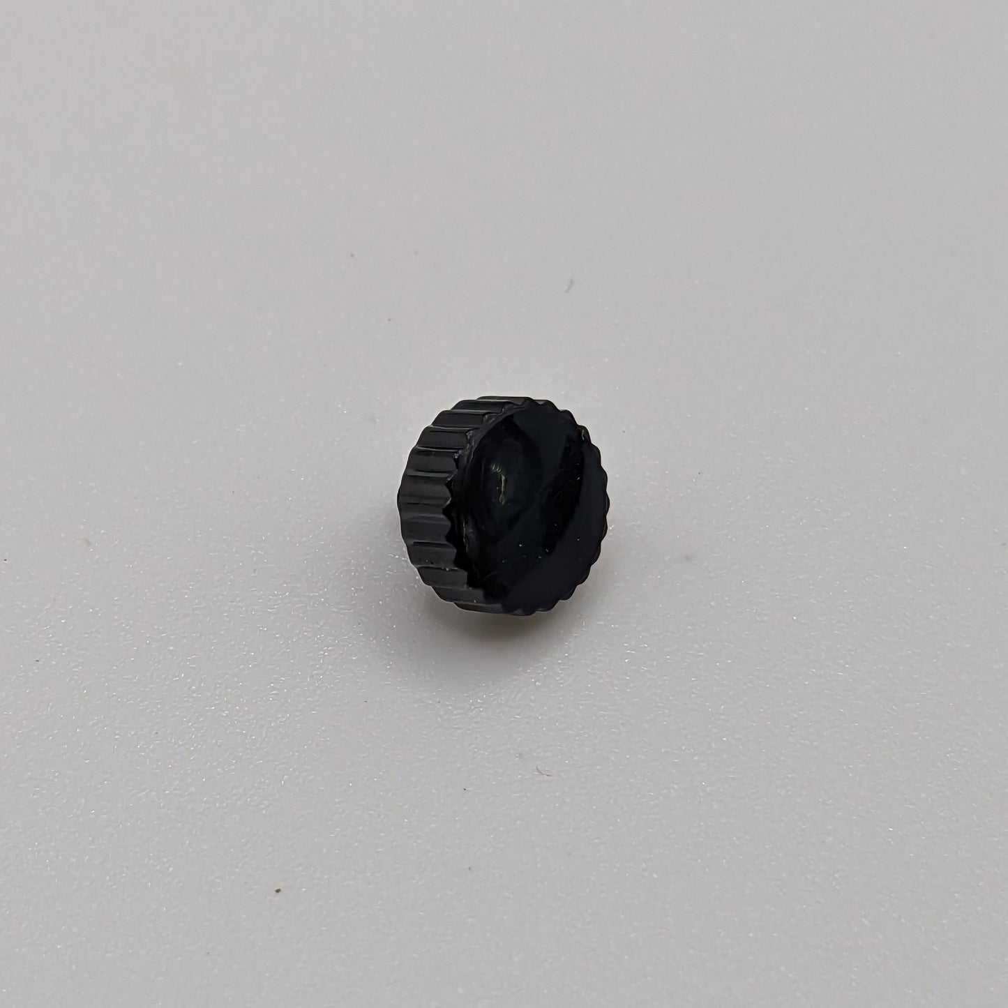 Couronne alternative pour le boîtier 00:34AM